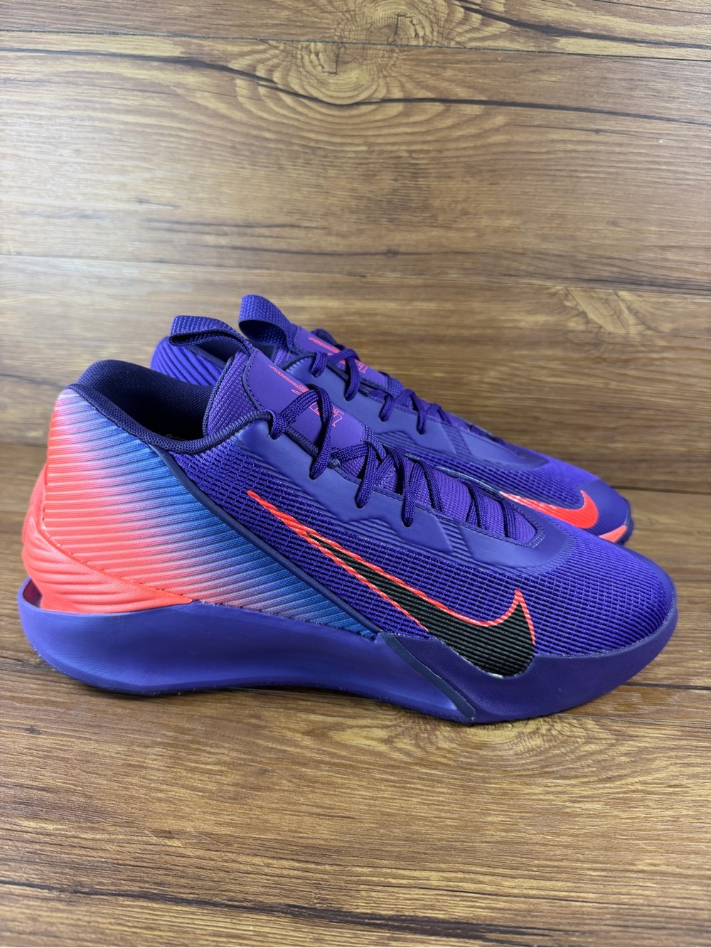 Nike GT Jump Academy ‘Wild Grape Bright Crimson’ Athletic Sneakers Men’s Size 12